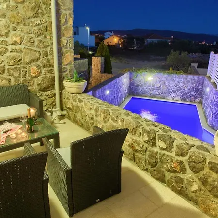 Gorgeous In Krk With Outdoor Swimming Pool Holiday home