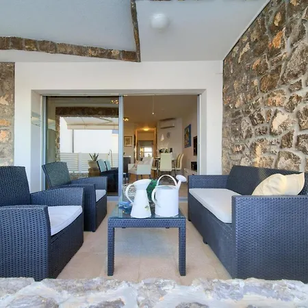 Gorgeous In Krk With Outdoor Swimming Pool Holiday home