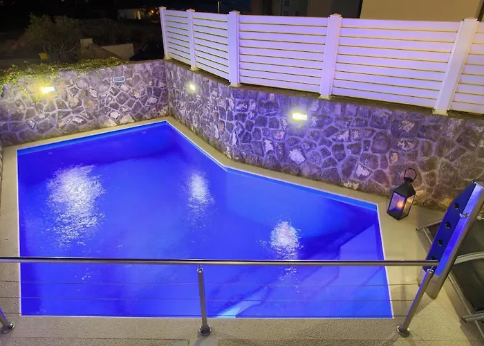 Beautiful In Krk 度假居