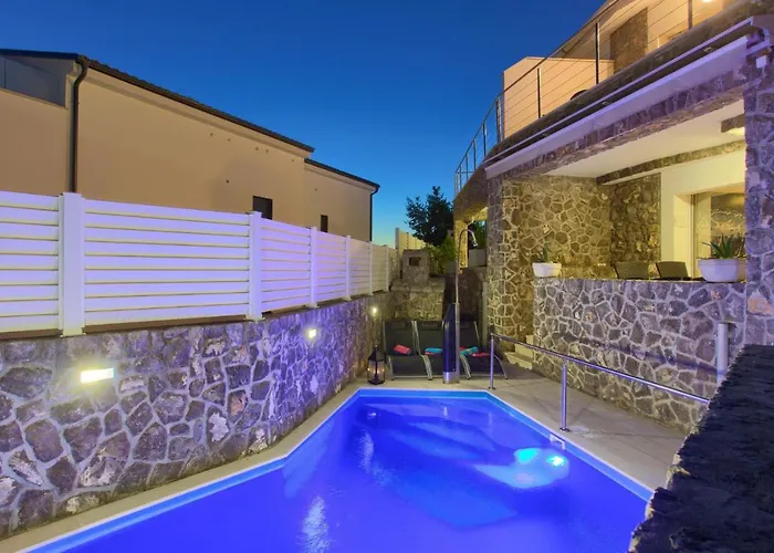 Beautiful In Krk 度假居