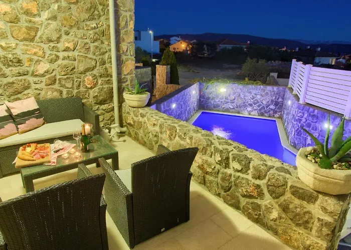 Beautiful In Krk 度假居