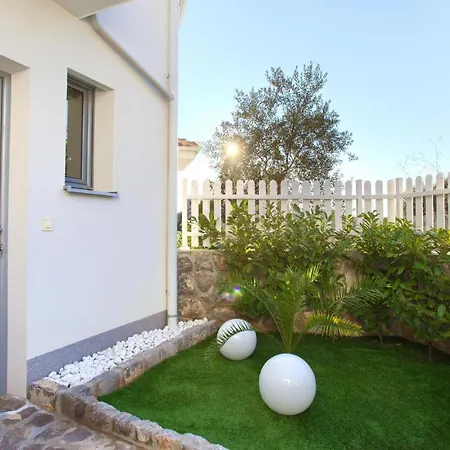 Tatil Evi Beautiful In Krk Krk Town